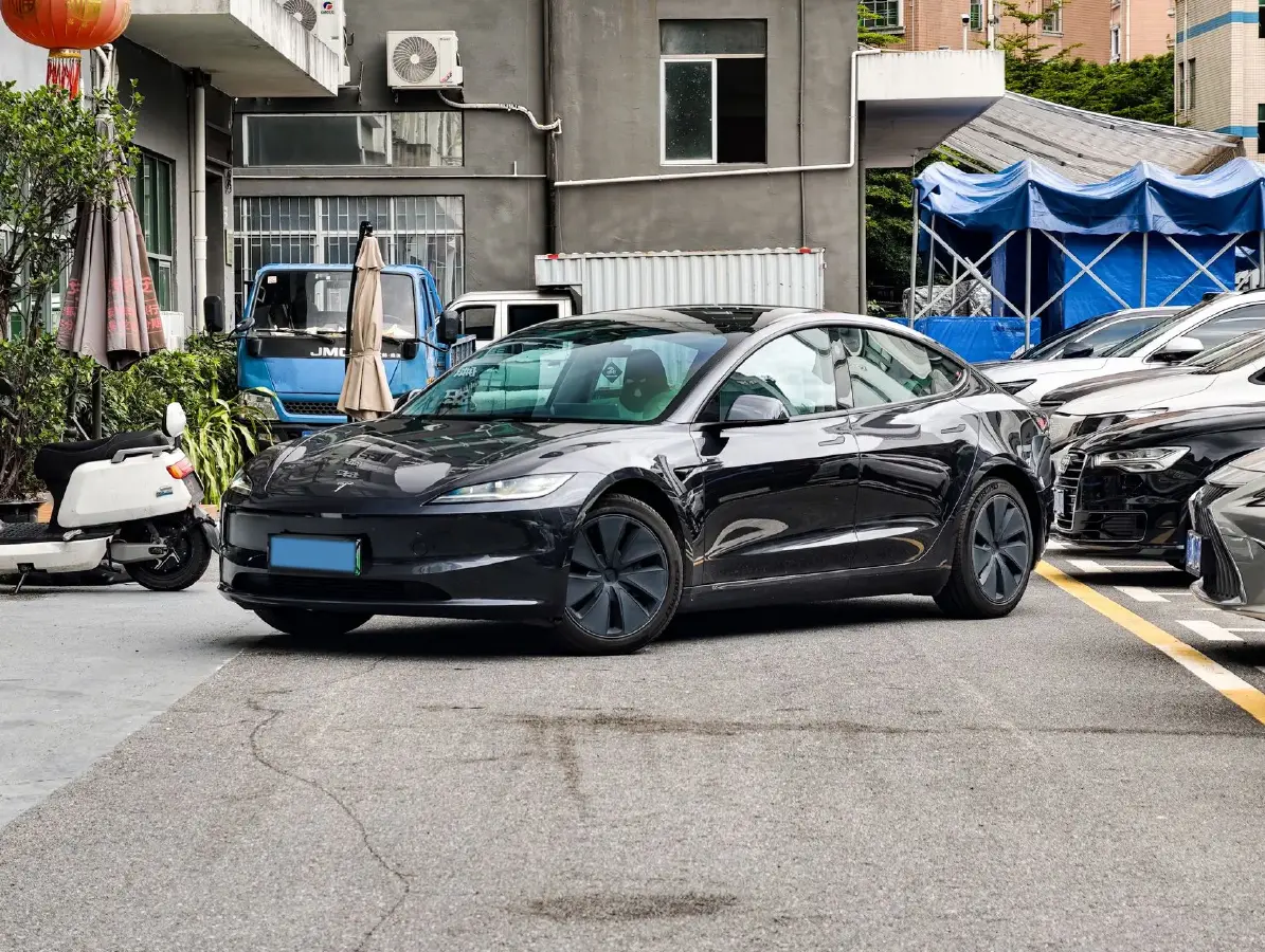 2023 Tesla Model 3 BEV 78.4KWH