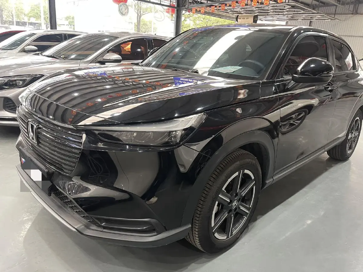 2023 Honda Vezel 1.5L 124HP L4 CVT