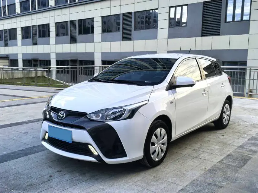 2020 Toyota Yaris L 1.5L 110HP L4 CVT