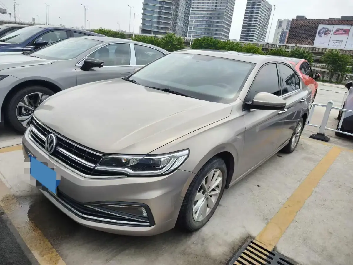 2020 Volkswagen Bora 1.5L 113HP L4 6AT