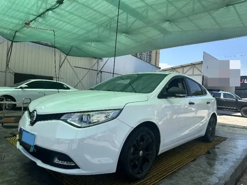 2016 MG GT 1.5T 129HP L4 6AT