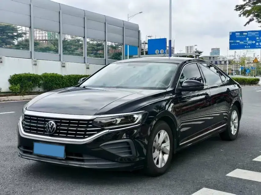2022 Volkswagen Passat 1.4T 150HP L4 7DCT