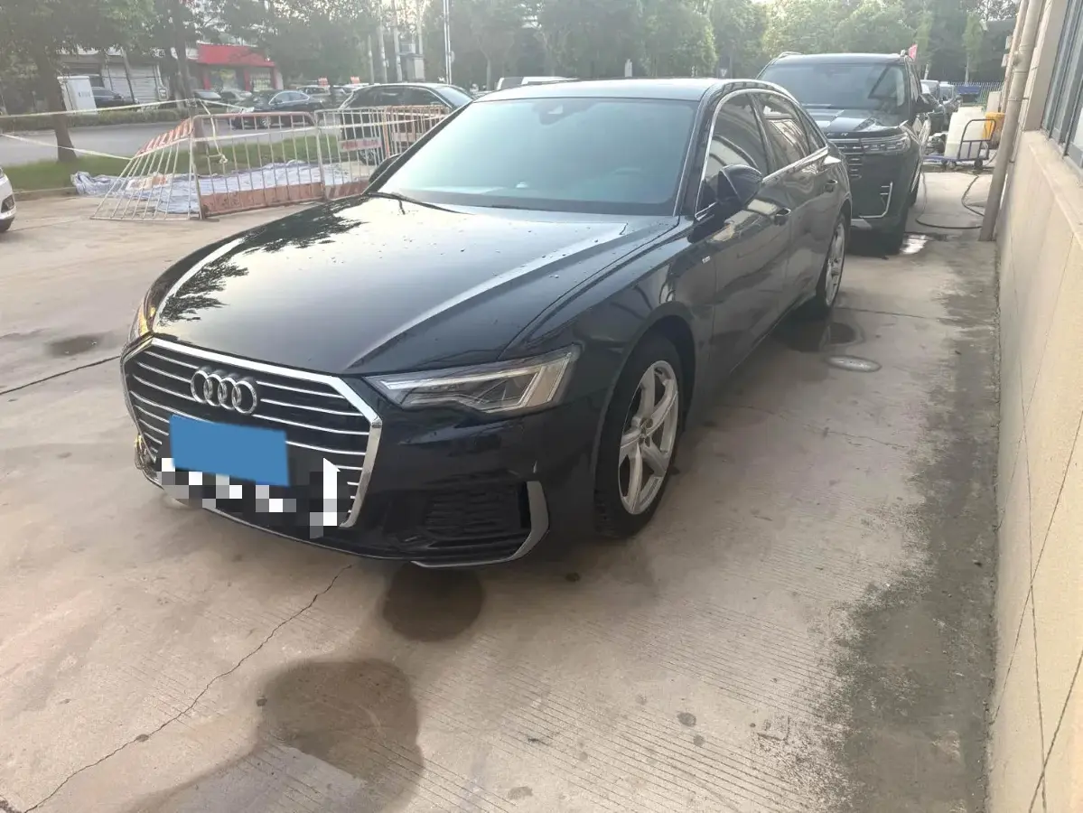 2020 Audi A6L 2.0T 190HP L4 7DCT