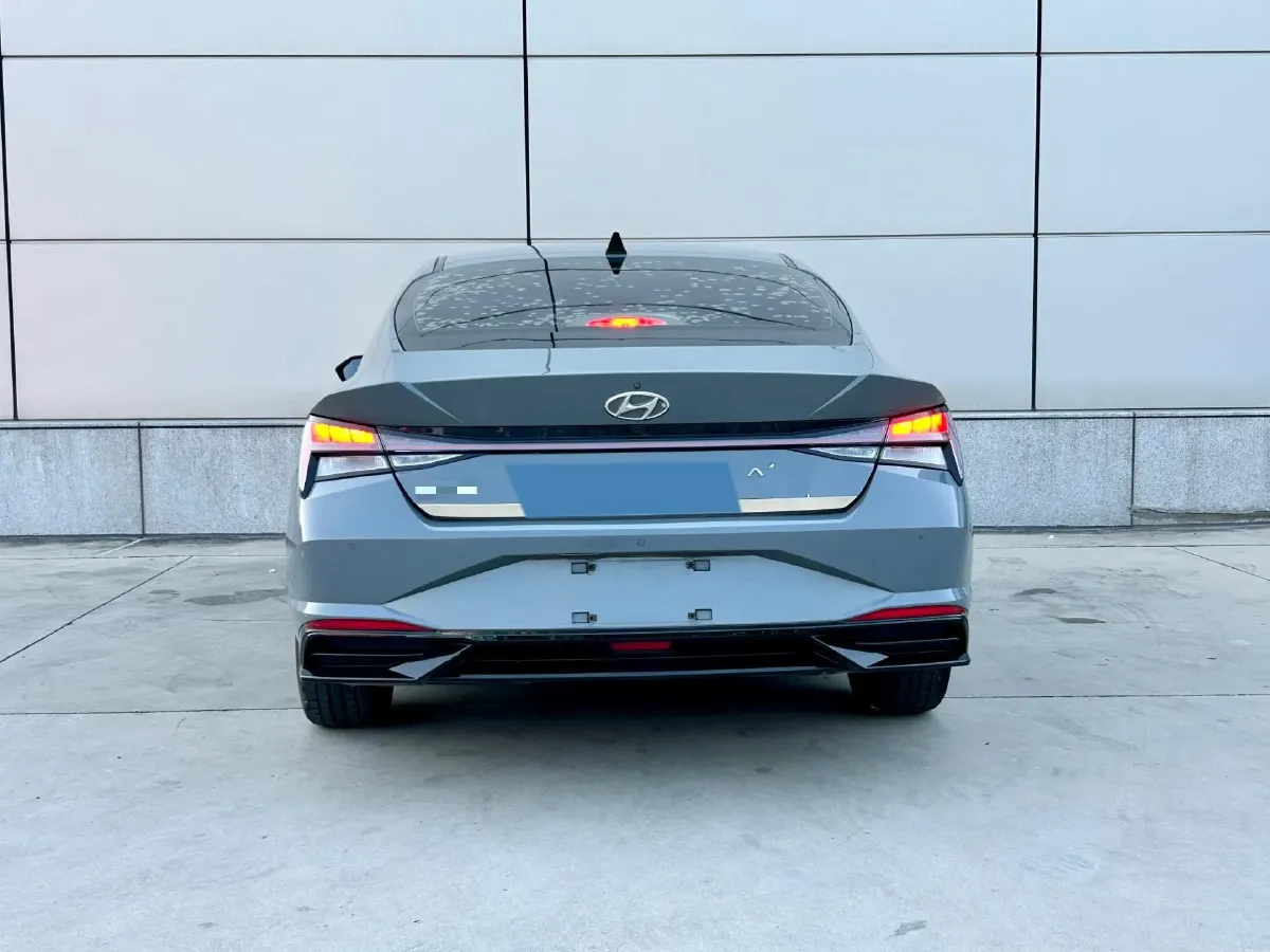 2021 Hyundai Elantra 1.5L 115HP L4 CVT,autocango,china used car exporter,china ev exporter,chinese used car exporter,chinese used ev exporter