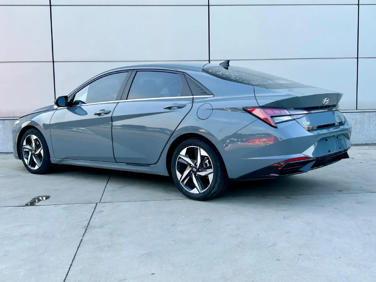 2021 Hyundai Elantra 1.5L 115HP L4 CVT,autocango,china used car exporter,china ev exporter,chinese used car exporter,chinese used ev exporter