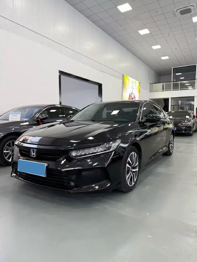 2022 Honda Inspire 2.0L 146HP L4 E-CVT Hybrid