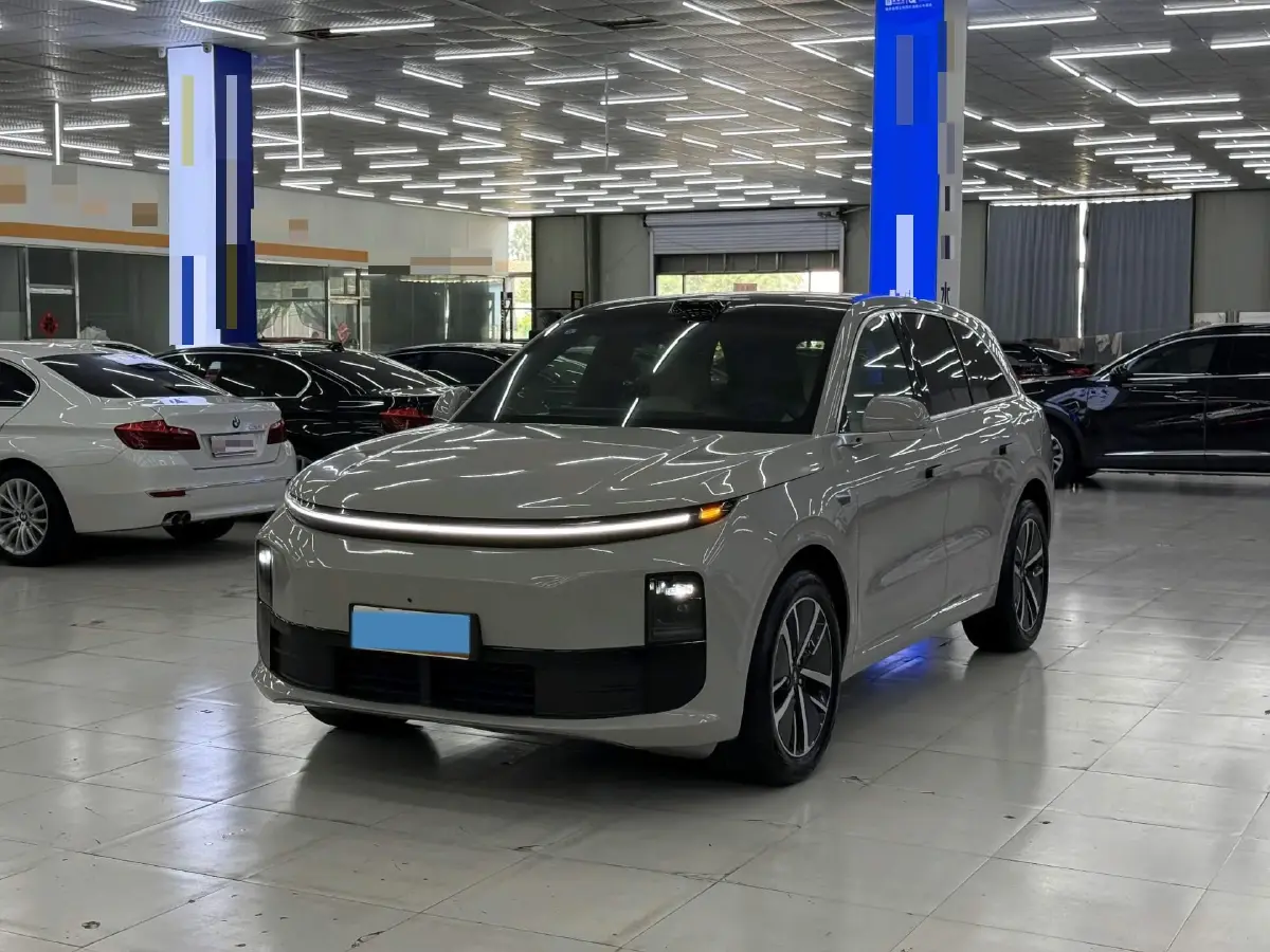 2025 Li L6 Range Extended 154HP L4 REEV