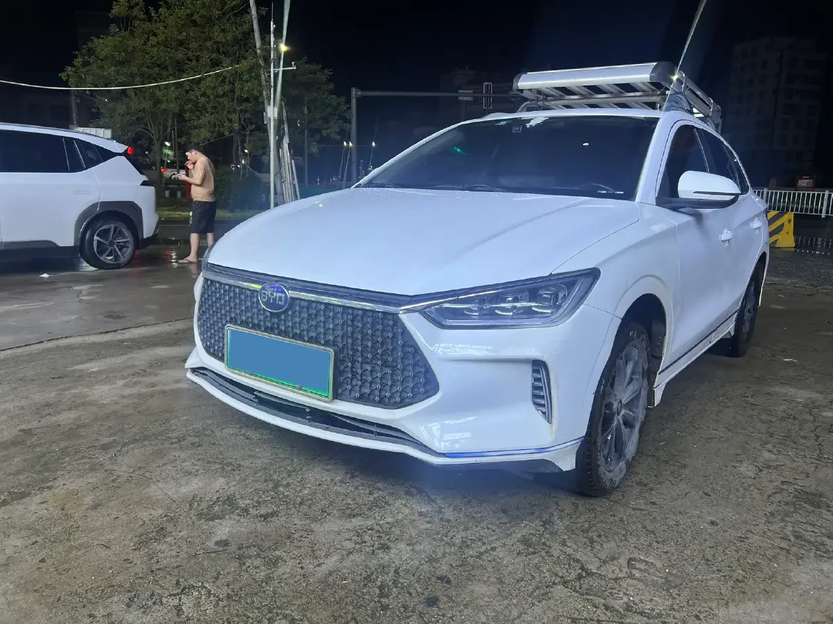 2021 BYD e2 BEV 43.2KWH