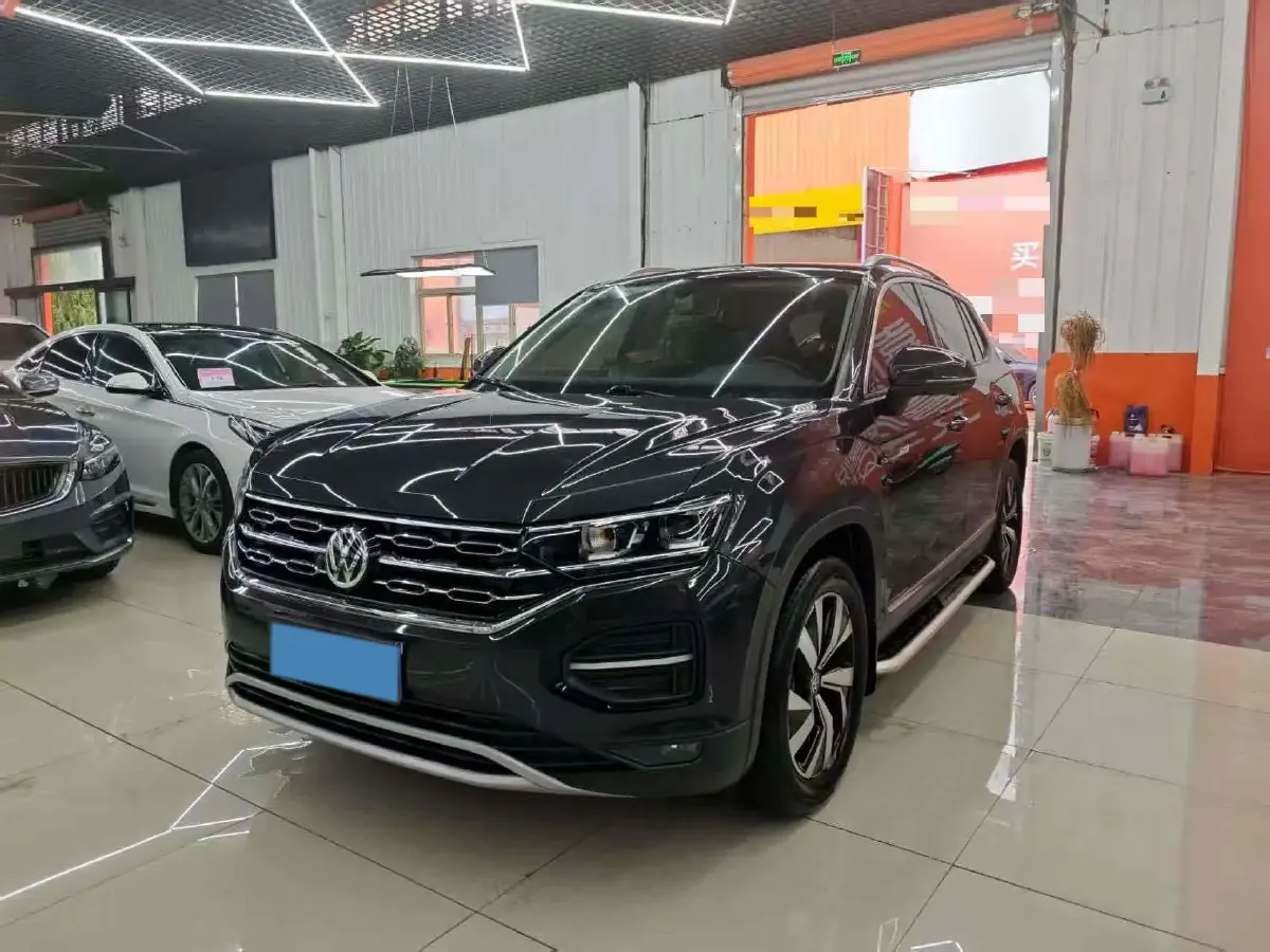 2020 Volkswagen Tayron 2.0T 186HP L4 7DCT