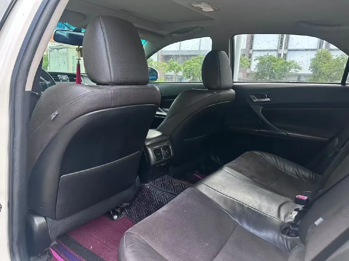 2013 Toyota Reiz 2.5L 193HP V6 6AT,autocango,china used car exporter,china ev exporter,chinese used car exporter,chinese used ev exporter