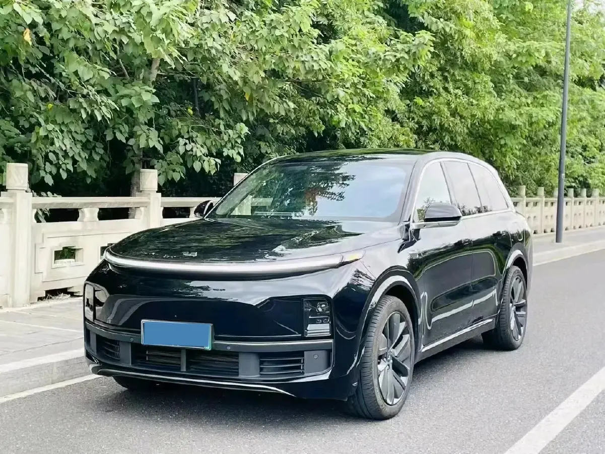 2024 Li L8 Range Extended 154HP REEV 42.8KWH