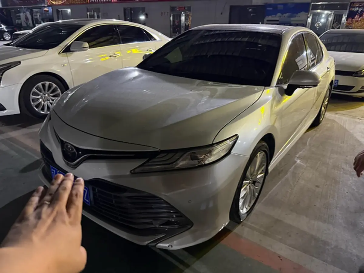2018 Toyota Camry 2.5L 209HP L4 8AT