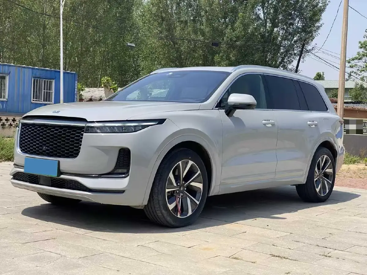 2021 Li ONE Range Extended 131HP REEV 40.5KWH