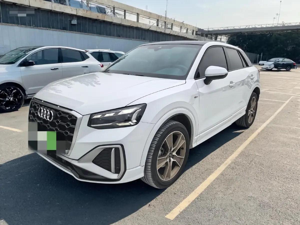 2022 Audi Q2L 1.4T 150HP L4 7DCT