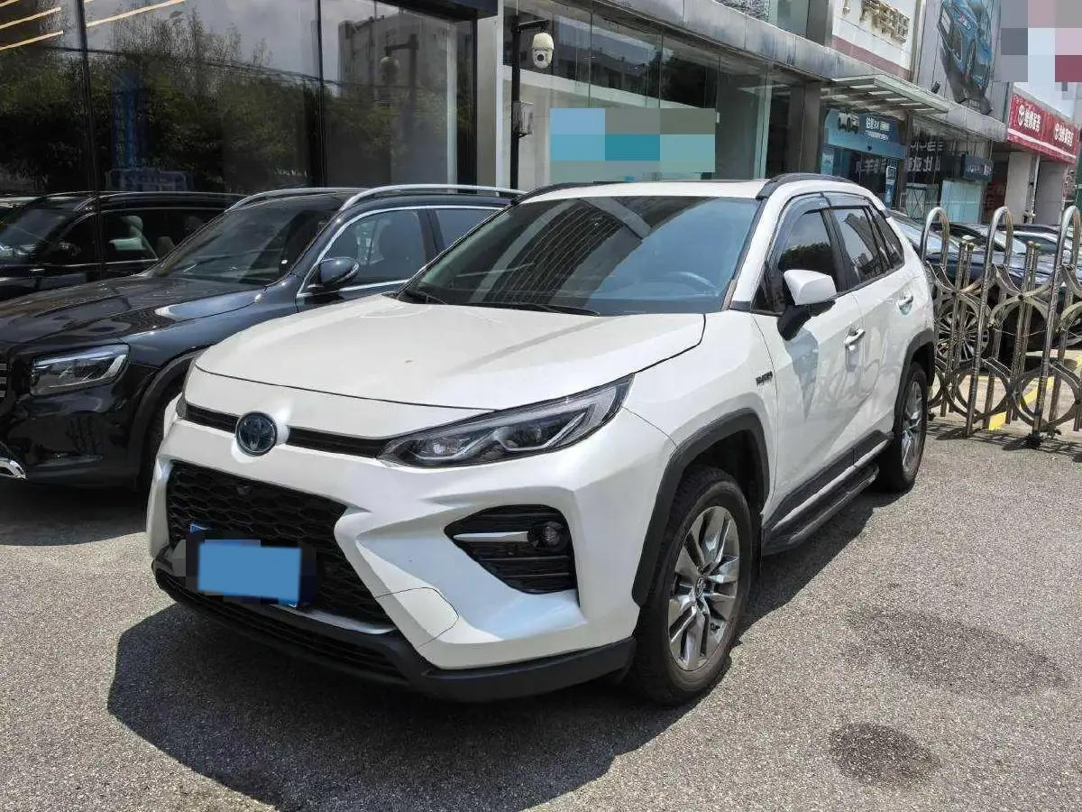 2022 Toyota Wildlander 2.5L 178HP L4 E-CVT Hybrid