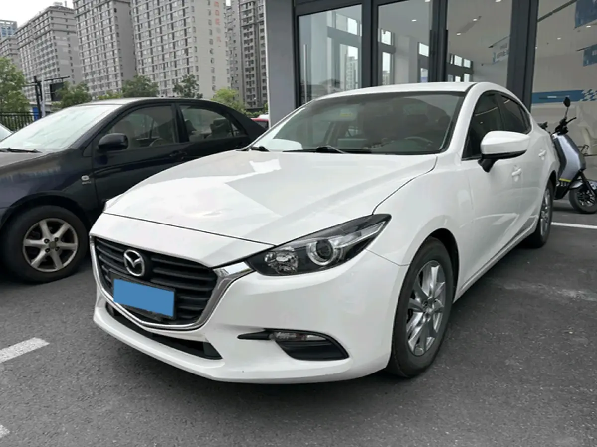 2019 Mazda 3 Axela 1.5L 117HP L4 6AT