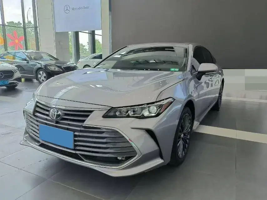 2019 Toyota Avalon 2.0L 178HP L4 CVT