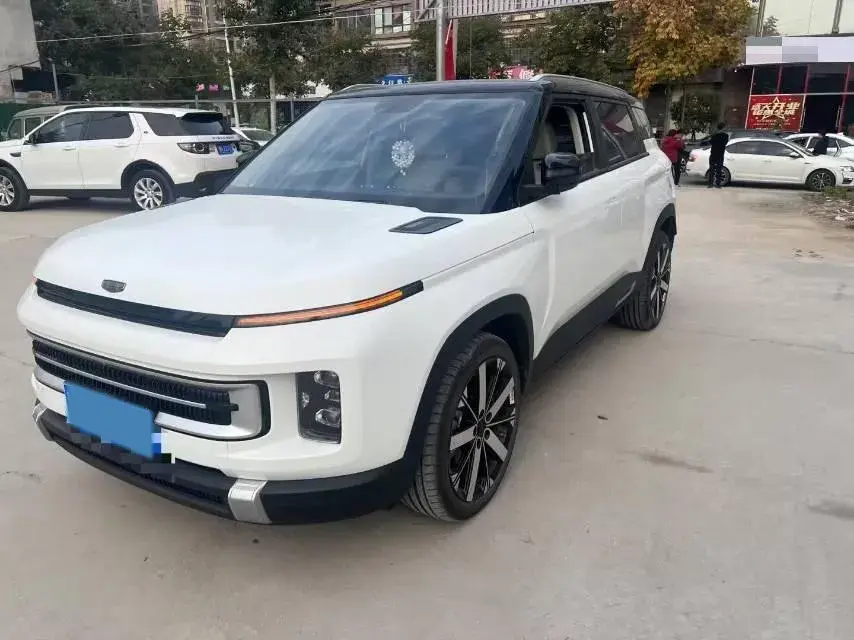 2023 Geely ICON 1.5T 181HP L4 7DCT