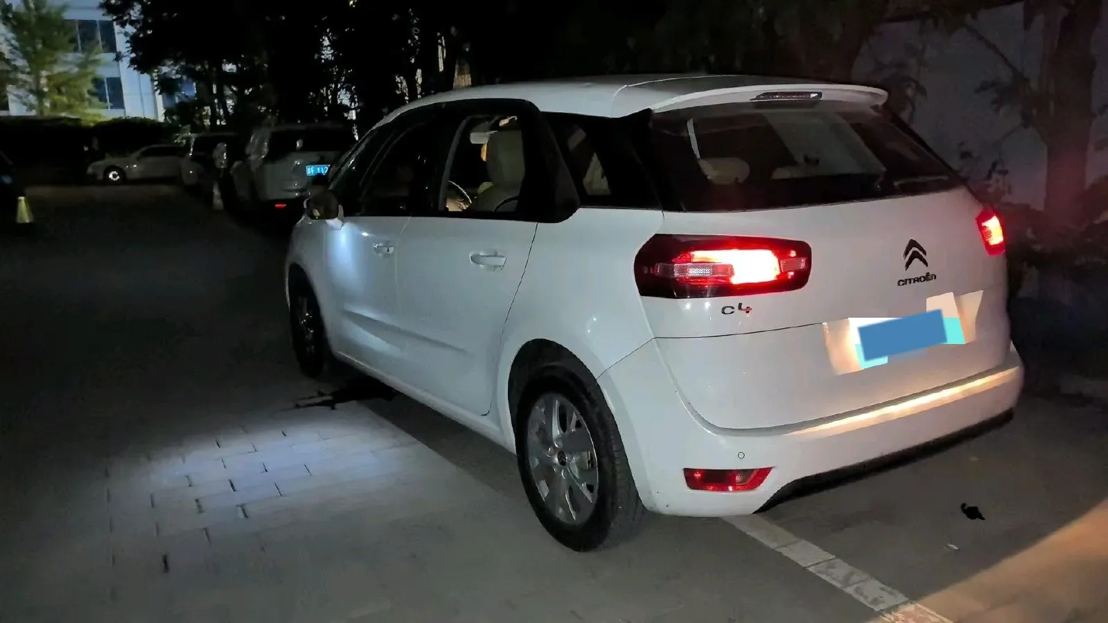 2015 Citroen C4 Picasso 1.6T 165HP L4 6AT,autocango,china used car exporter,china ev exporter,chinese used car exporter,chinese used ev exporter