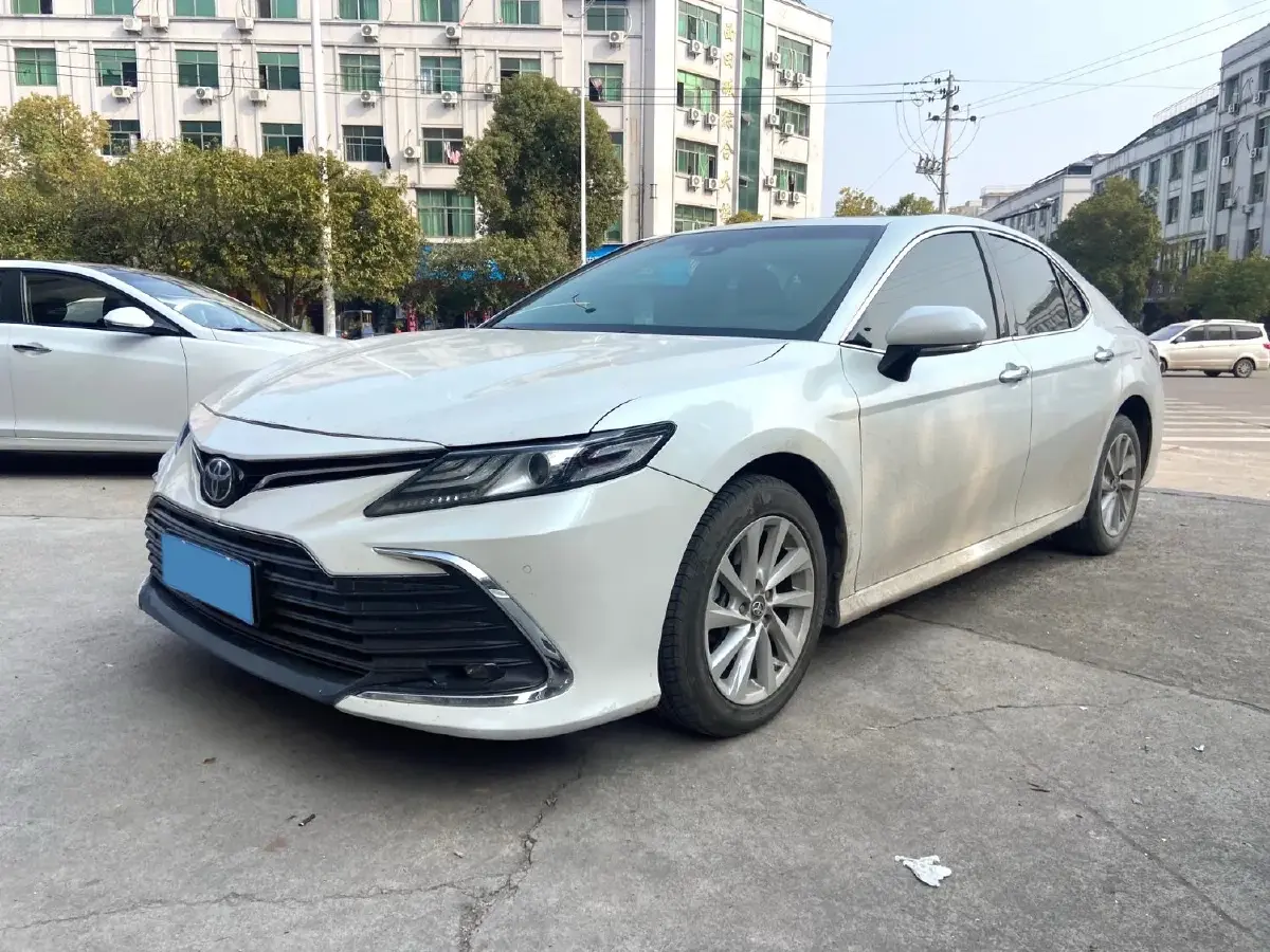 2021 Toyota Camry 2.0L 178HP L4 CVT
