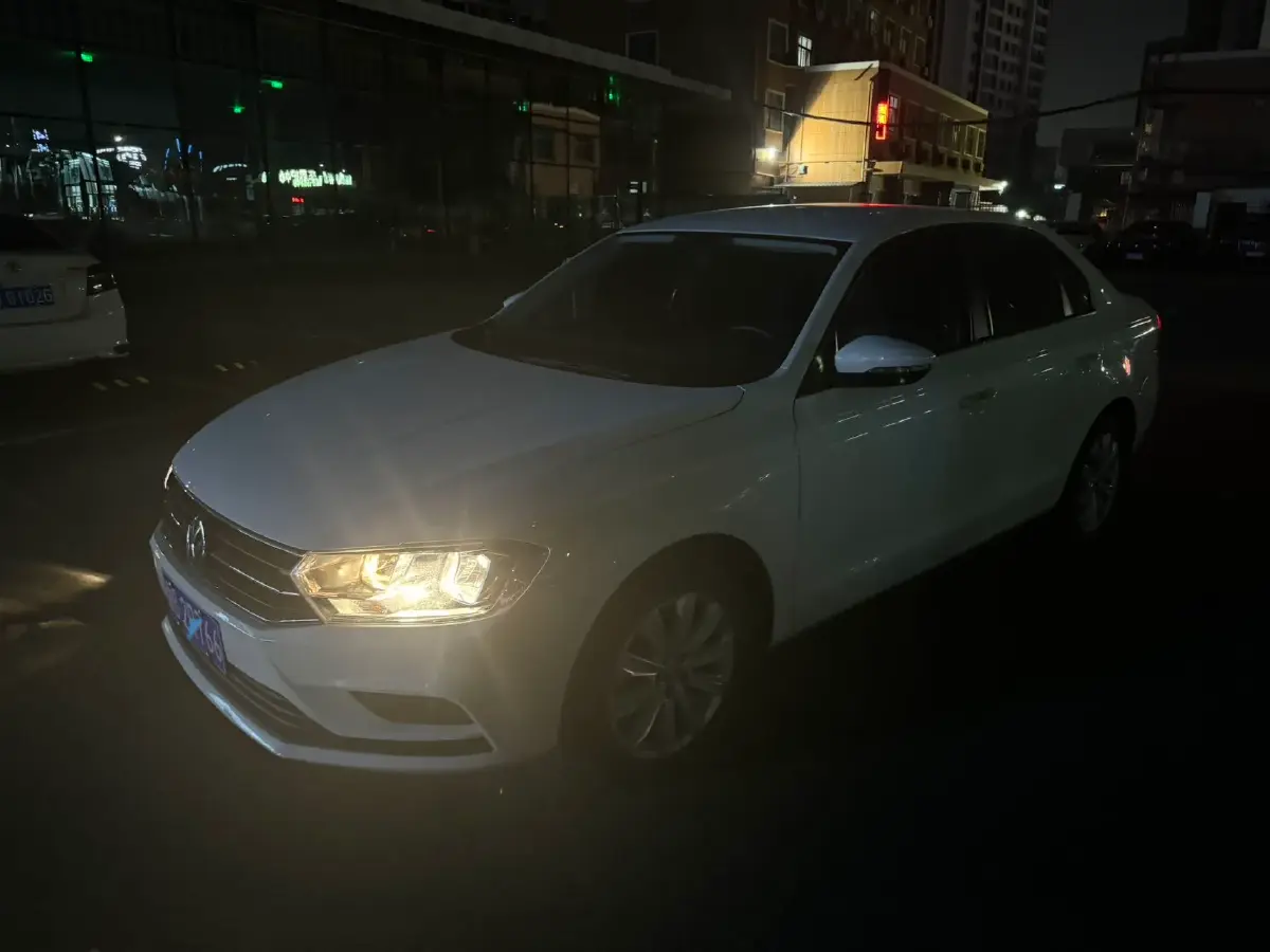 2019 Volkswagen Bora 1.5L 110HP L4 6AT