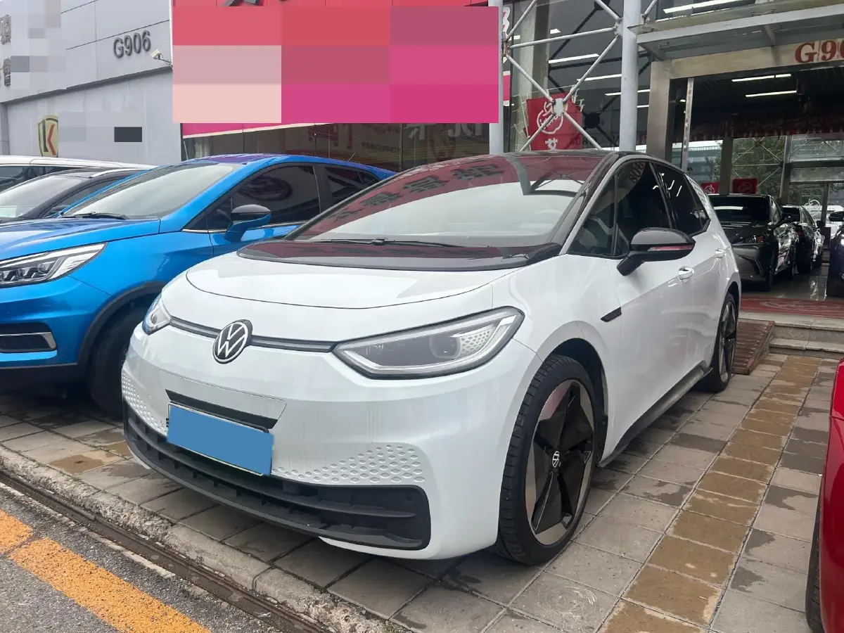 2023 Volkswagen ID.3 BEV 52.8KWH