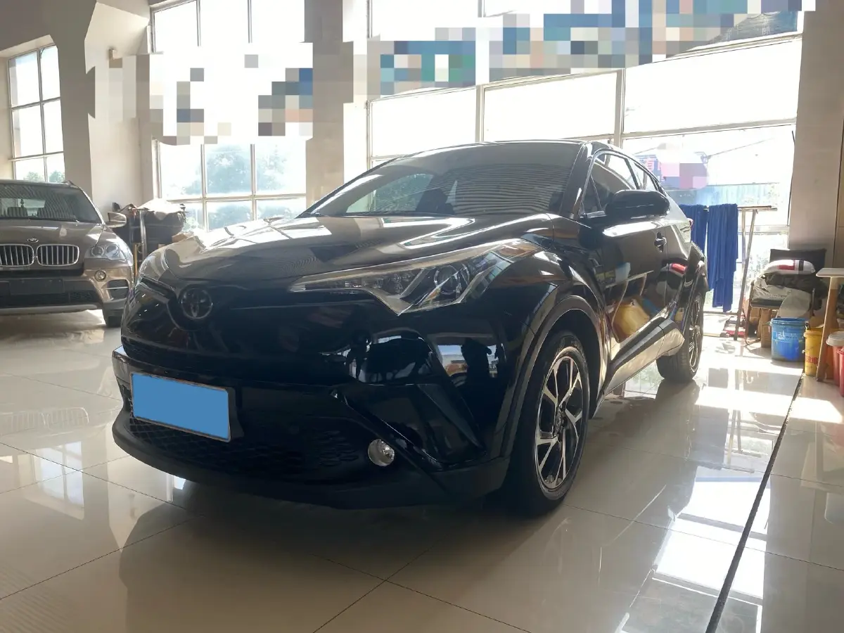 2020 Toyota C-HR 2.0L 171HP L4 CVT