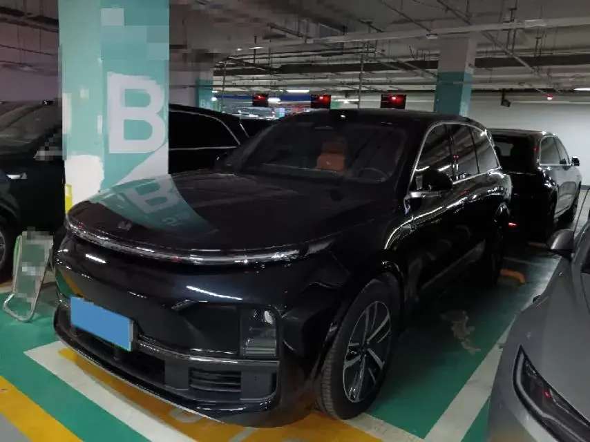 2024 Li L8 Range Extended 154HP REEV 42.8KWH