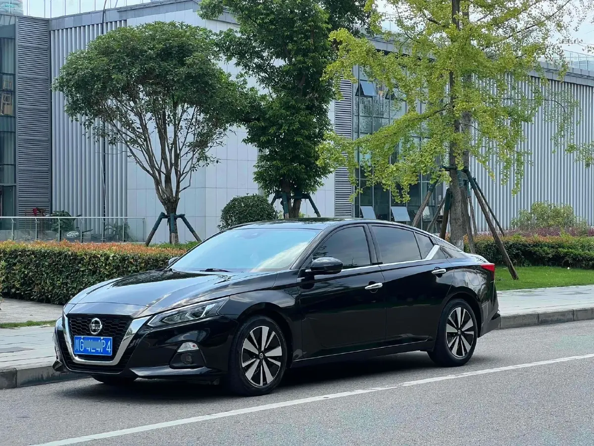 2021 Nissan Teana 2.0T 243HP L4 CVT