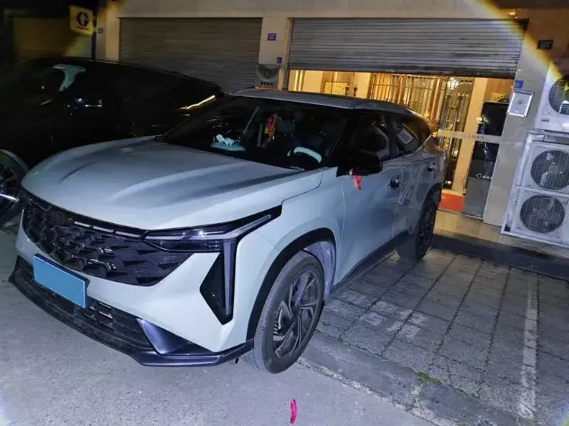 2023 Geely Azkarra 1.5T 181HP L4 7DCT