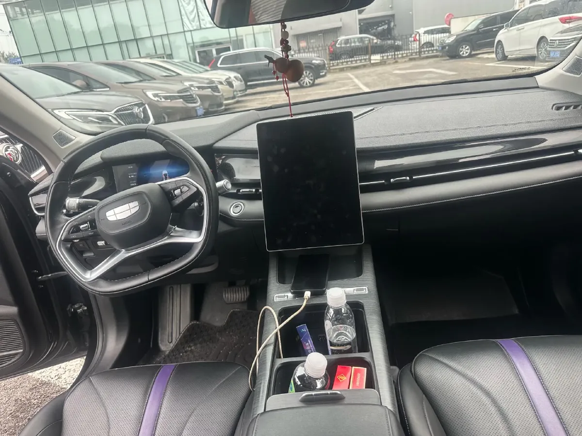 2024 Geely PrefaceL 1.5T 163HP L4 3DHT Hybrid,autocango,china used car exporter,china ev exporter,chinese used car exporter,chinese used ev exporter