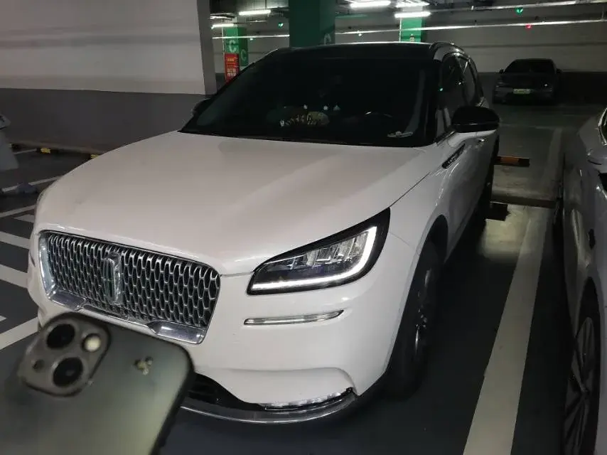 2020 Lincoln Corsair 2.0T 245HP L4 8AT