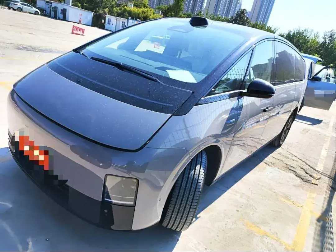 2024 Li MEGA BEV 102.7KWH