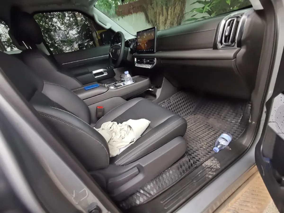 2025 Dongfeng Z9 GE PHEV 1.5T 147HP L4 4DHT PHEV,autocango,china used car exporter,china ev exporter,chinese used car exporter,chinese used ev exporter