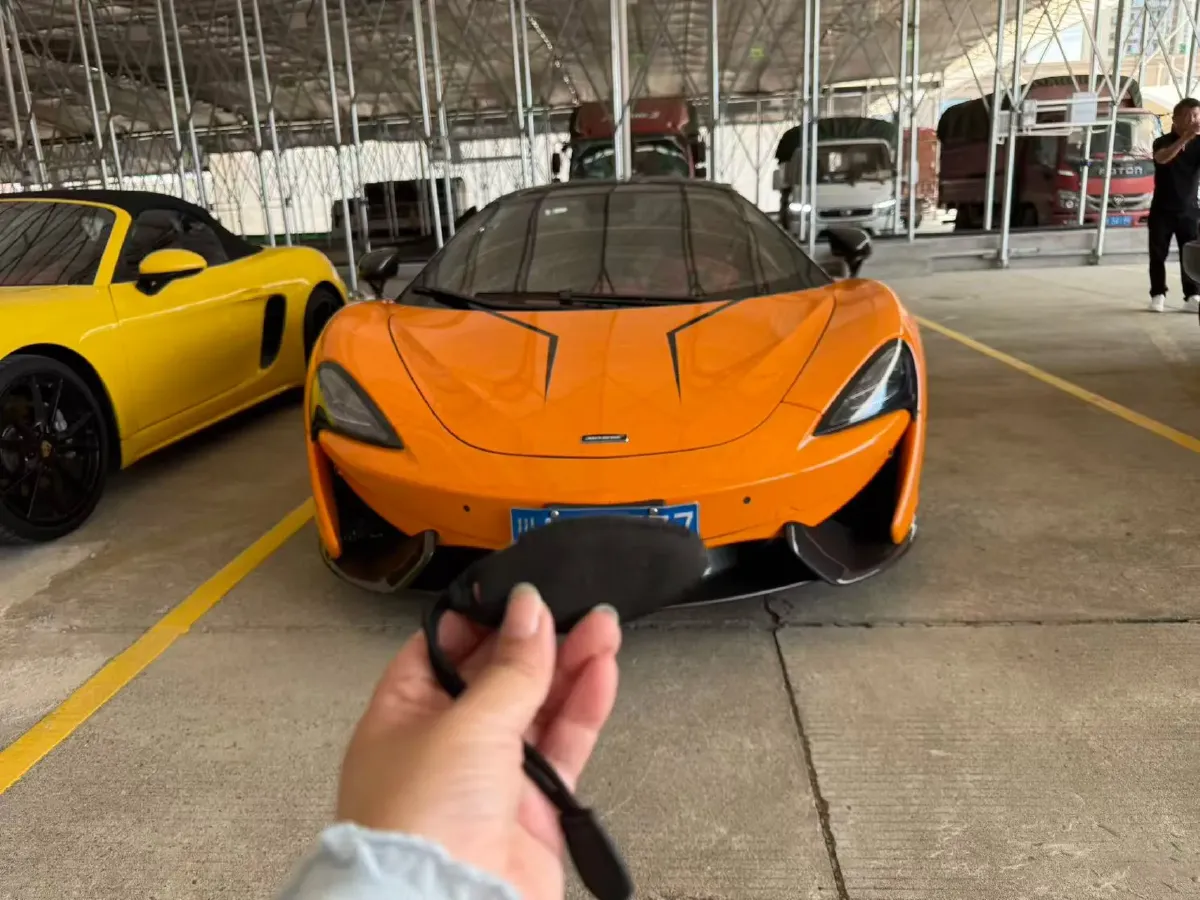 2019 McLaren 570 3.8T 570HP V8 7DCT,autocango,china used car exporter,china ev exporter,chinese used car exporter,chinese used ev exporter