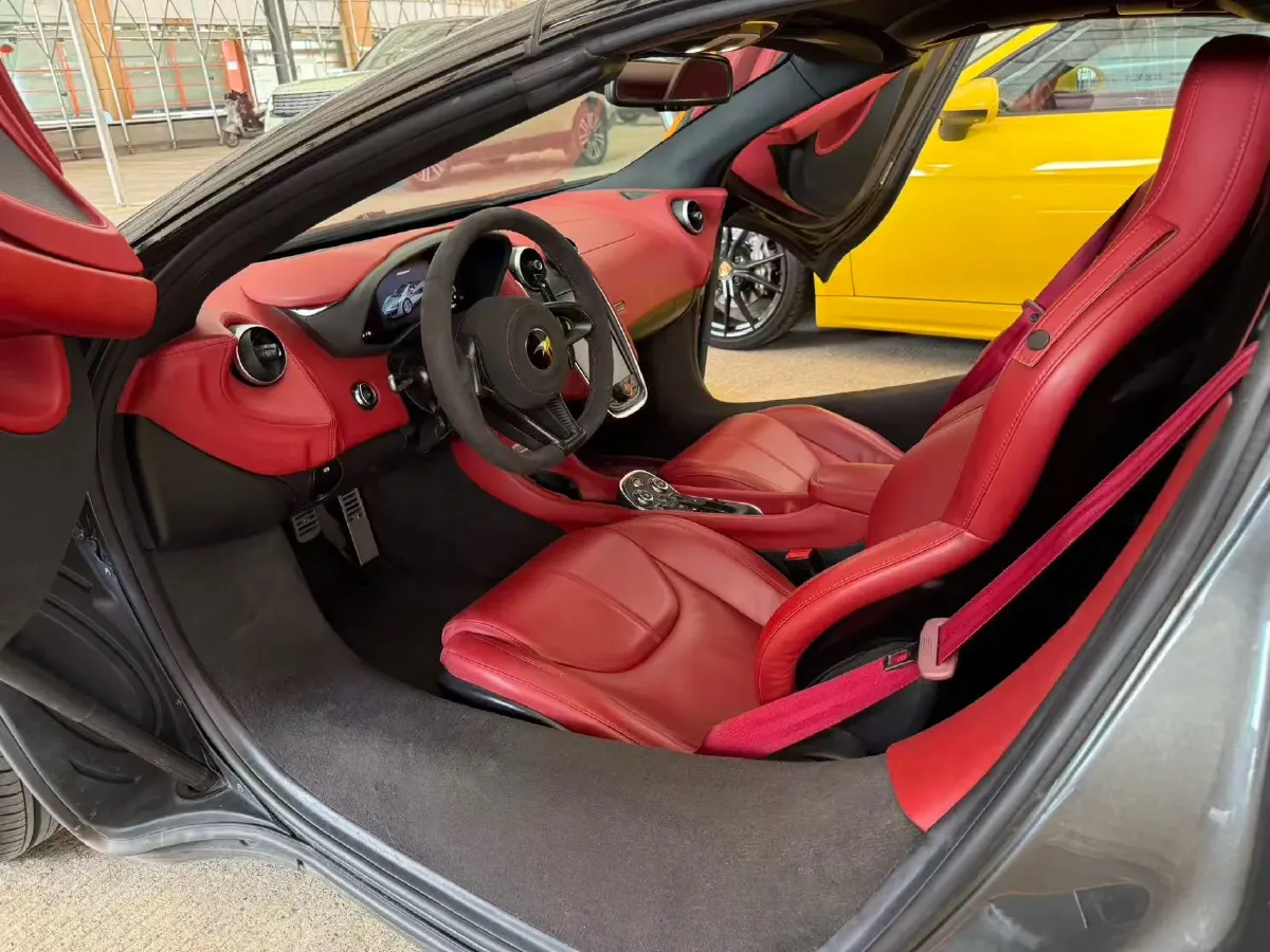 2019 McLaren 570 3.8T 570HP V8 7DCT,autocango,china used car exporter,china ev exporter,chinese used car exporter,chinese used ev exporter