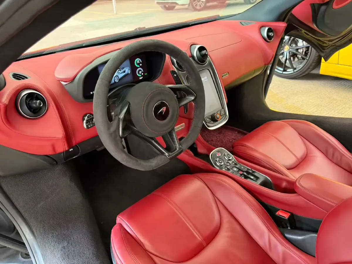 2019 McLaren 570 3.8T 570HP V8 7DCT,autocango,china used car exporter,china ev exporter,chinese used car exporter,chinese used ev exporter