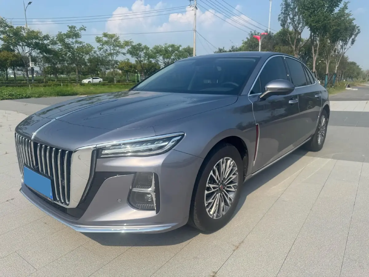 2025 HongQi H5 1.5T 169HP L4 1DHT Hybrid