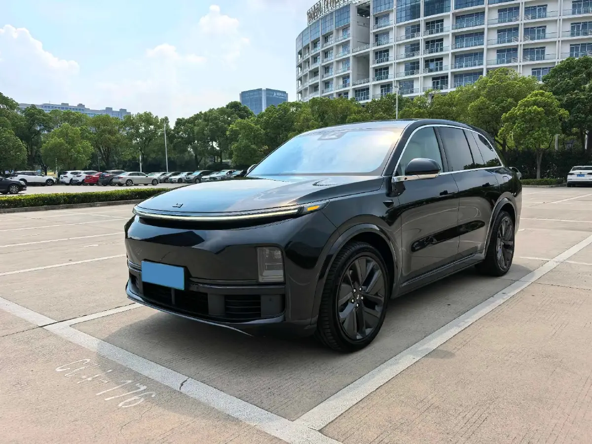2024 Li L8 Range Extended 154HP REEV 42.8KWH
