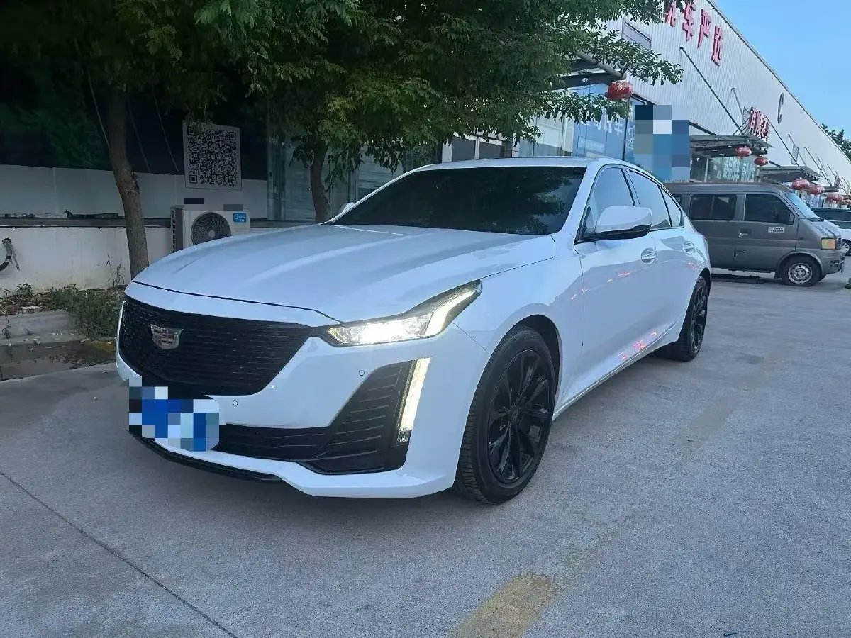 2021 Cadillac CT5 2.0T 237HP L4 10AT