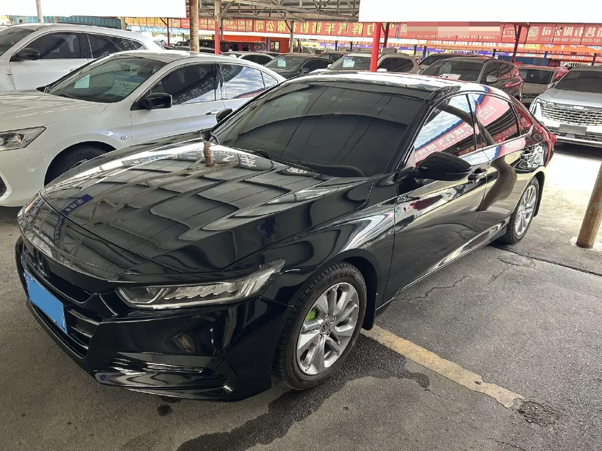 2018 Honda Accord 1.5T 194HP L4 CVT