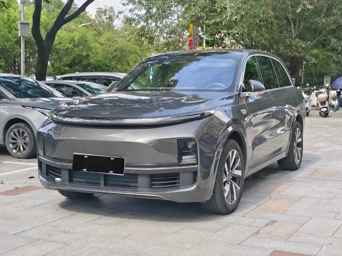 2023 Li L8 Range Extended 154HP REEV 40.9KWH