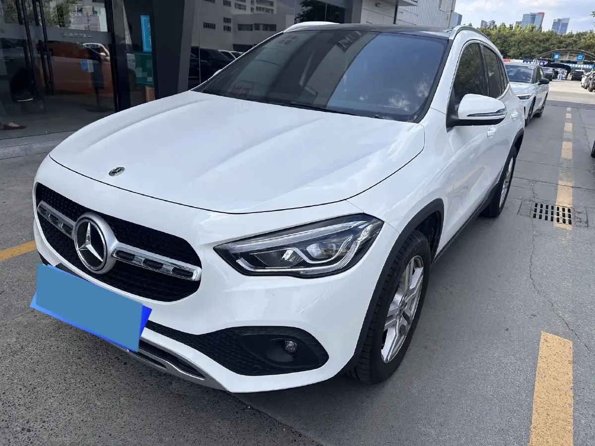 2022 Mercedes-Benz GLA Class 1.3T 163HP L4 7DCT