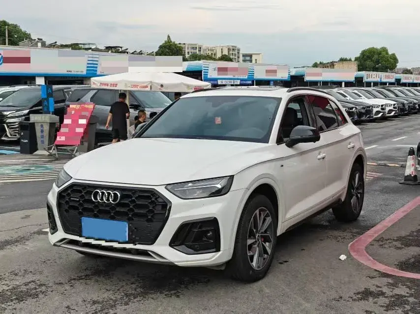 2024 Audi Q5L 2.0T 245HP L4 7DCT