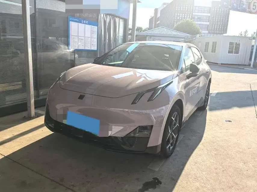 2025 LYNK&CO Z20 BEV 61.47KWH