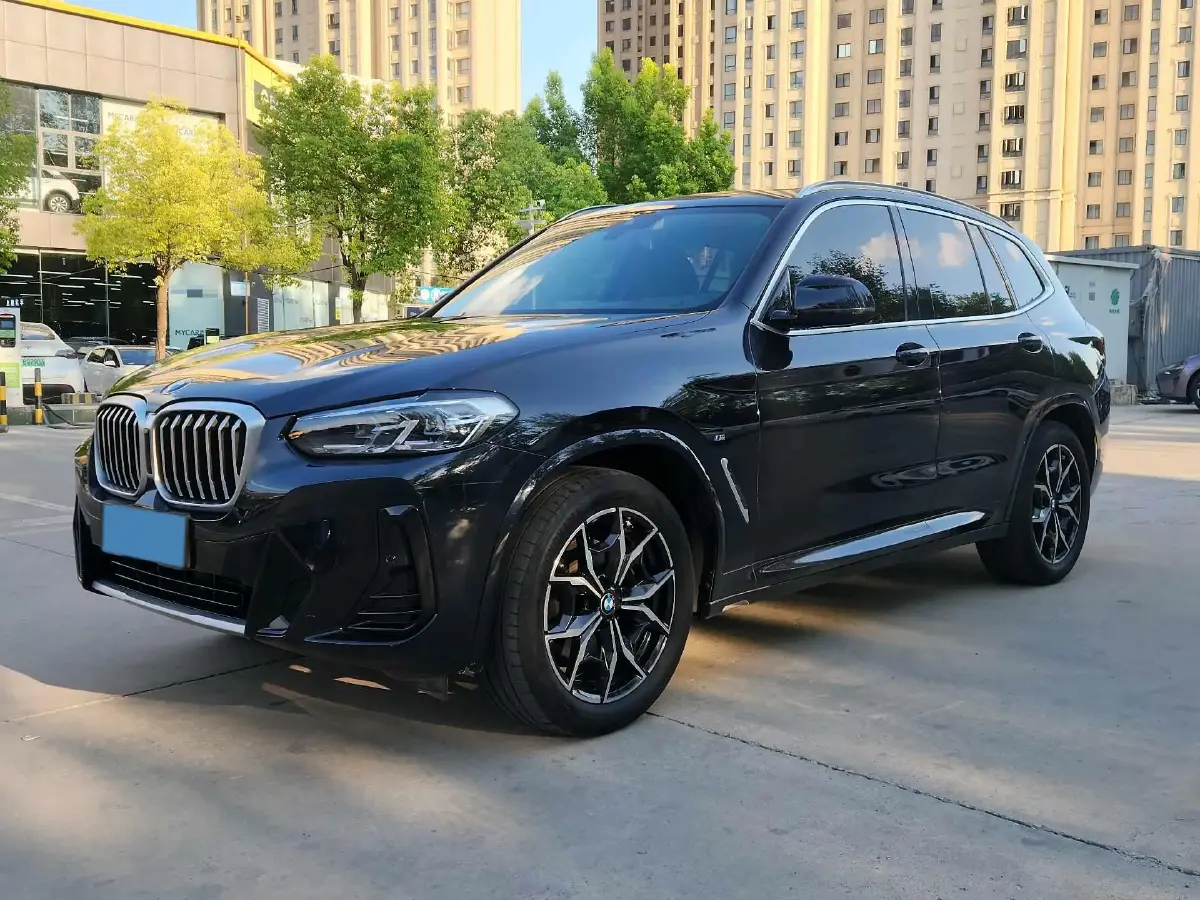 2022 BMW X3 2.0T 184HP L4 8AT