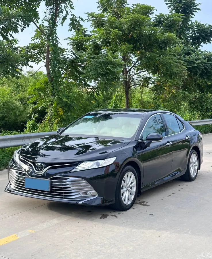 2019 Toyota Camry 2.0L 178HP L4 CVT