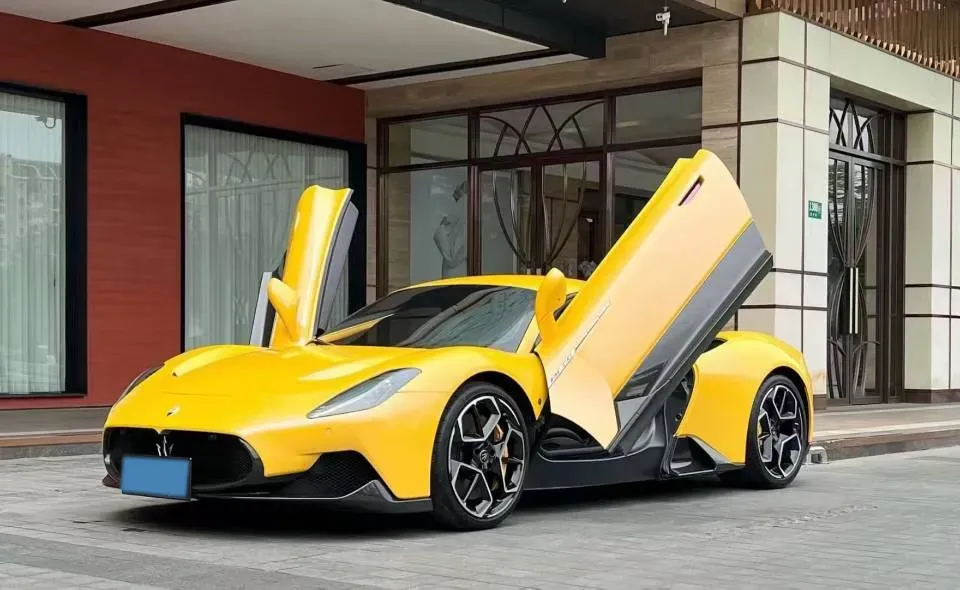 2020 Maserati MC20 3.0T 630HP V6 8DCT,autocango,china used car exporter,china ev exporter,chinese used car exporter,chinese used ev exporter