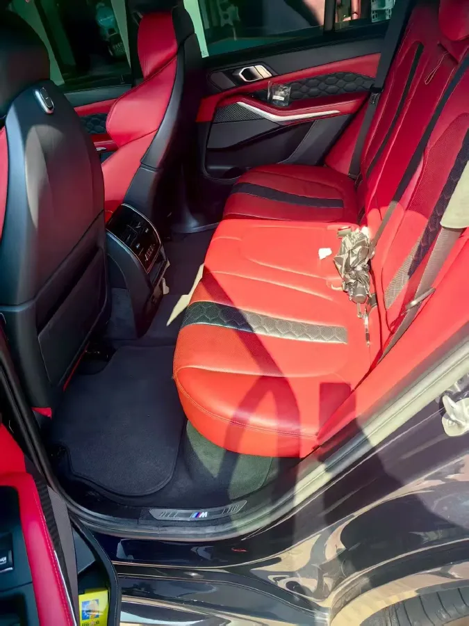 2020 BMW X5 M 4.4T 600HP V8 8AT,autocango,china used car exporter,china ev exporter,chinese used car exporter,chinese used ev exporter