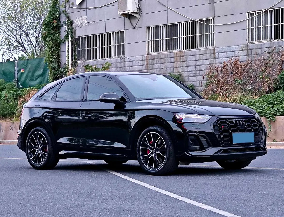 2023 Audi SQ5 3.0T 354HP V6 8AT,autocango,china used car exporter,china ev exporter,chinese used car exporter,chinese used ev exporter